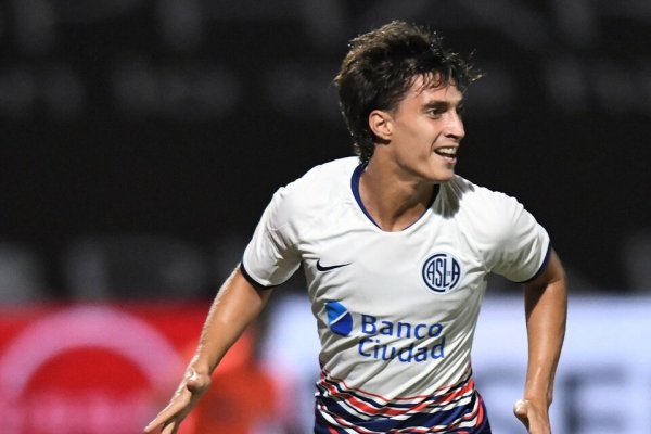 En San Lorenzo evaluan una sanción para Gattoni