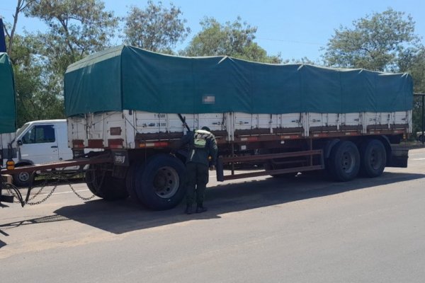 Interceptan dos camiones con neumáticos de contrabando en el Puente General Belgrano