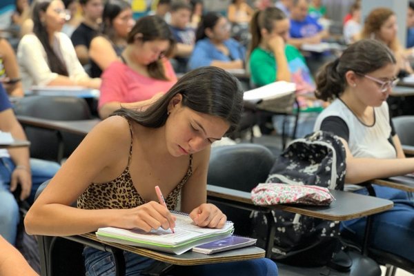 Más de 3.500 aspirantes se preparan para el examen nivelatorio en Derecho de la UNNE