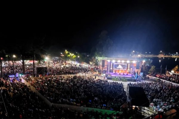 Miles de personas asistieron a la fiesta del Auténtico Chamamé Tradicional en Mburucuya