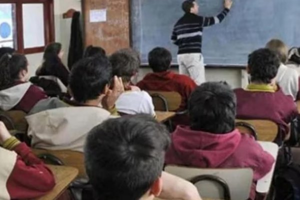 El Gobierno Nacional acordó con los colegios privados poner un tope a las cuotas