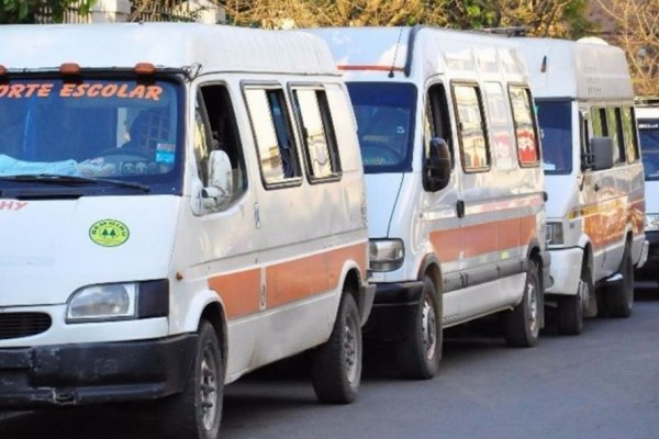 Transporte escolar de Corrientes: el servició saldría entre 12 mil y 14 mil por alumno