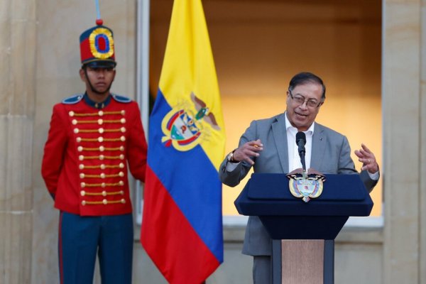 Gustavo Petro presentó una reforma para garantizar la atención médica a todos los colombianos
