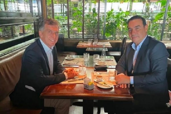 El gobernador Gustavo Valdés se reunió con Mauricio Macri