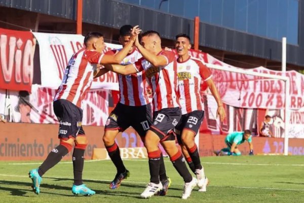 Con un final más que polémico, Barracas Central le ganó a Gimnasia