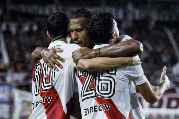 River le ganó a Lanús en un partido con polémicas por la Liga Profesional