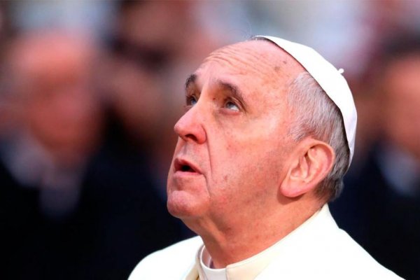El Papa Francisco alza la voz contra los traficantes de personas