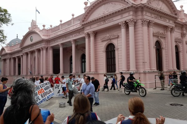 Empieza hoy el primer paro y movilización docente 2023 en Corrientes