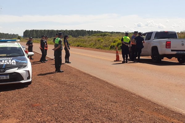 Policías se capacitan en el uso de elementos utilizados en materia de Prevención y Seguridad Vial