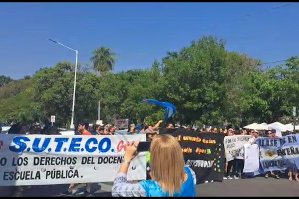 Corrientes: la protesta provincial docente llegó a Larreta y opacó la imagen del gobernador
