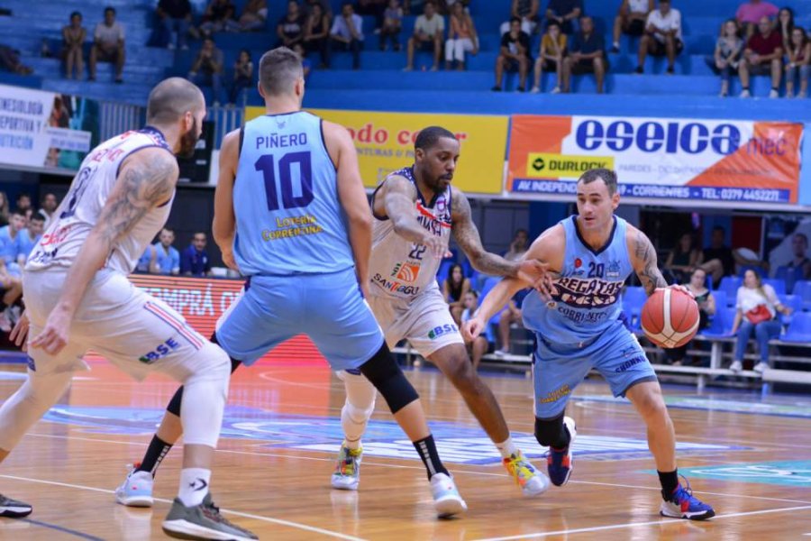 Regatas Corrientes le ganó a Quimsa en un partido ajustado