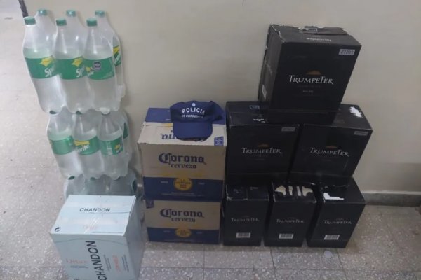 Se robaron todas las bebidas de la cantina del Jockey Club de Goya