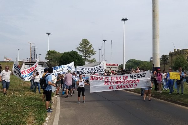 Frente a un nuevo paro docente, el Gobierno Provincial reabre la negociación salarial