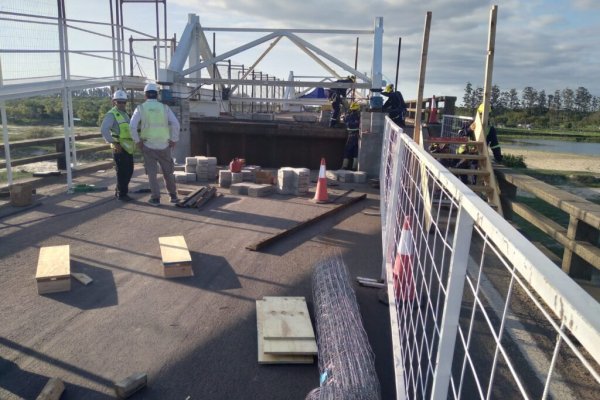 Corrientes: problemas en el cruce sobre el puente Santa Rosa