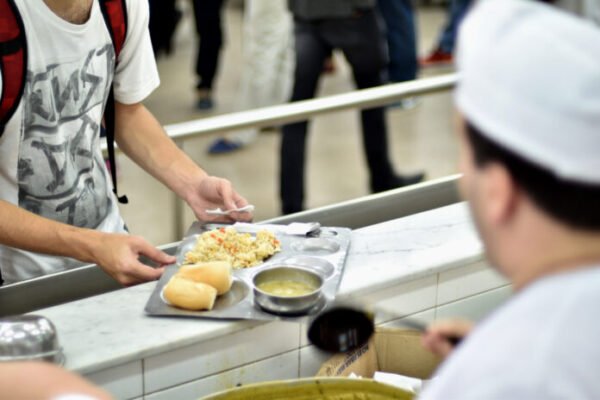 Se habilitó la compra on line de tickets para los comedores de la UNNE