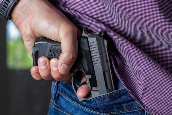 Aprobaron una ley que permite portar armas sin necesidad de un permiso en Florida