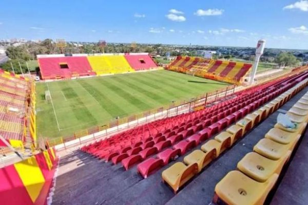 Jorge Capitanich ofreció al Estadio Centenario para que sea una de las sedes del Mundial Sub 20