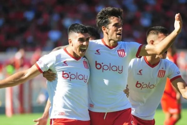 Estudiantes se plantó en Avellaneda y se aprovechó de un débil Independiente