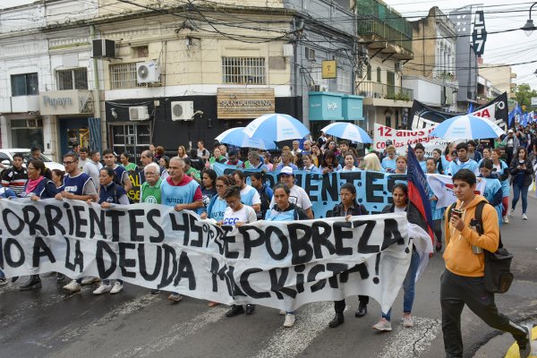 Corrientes: 95% de adhesión a la primera jornada de paro y movilización docente