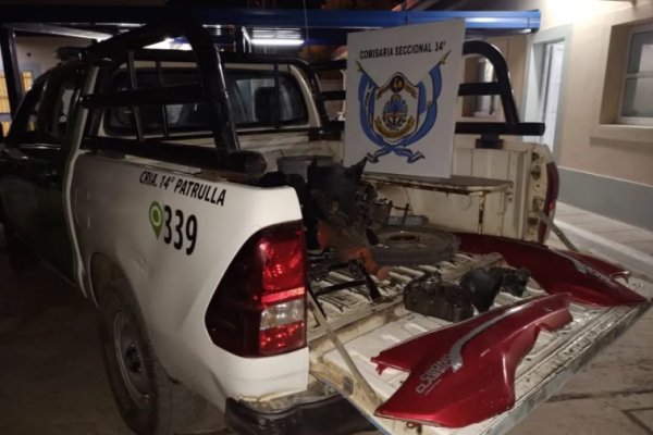 Un joven hacía delibery de comidas y desapareció con la moto del comercio