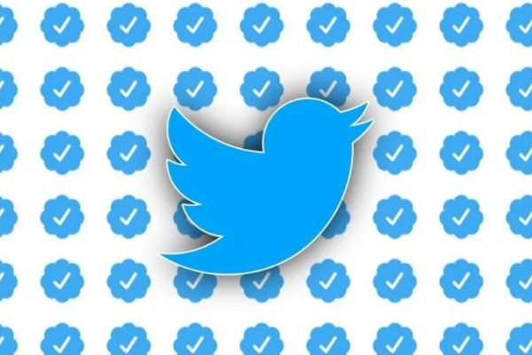 Tilde azul sólo para Twitter Blue: hay preocupación por posibles estafas