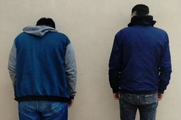 Detuvieron a dos sujetos que vendían droga a metros de la Escuela de Suboficiales de la Policía de Corrientes