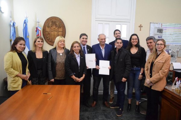 El CPAPC firmó un convenio de colaboración y asistencia recíproca con la Municipalidad de la Ciudad de Corrientes