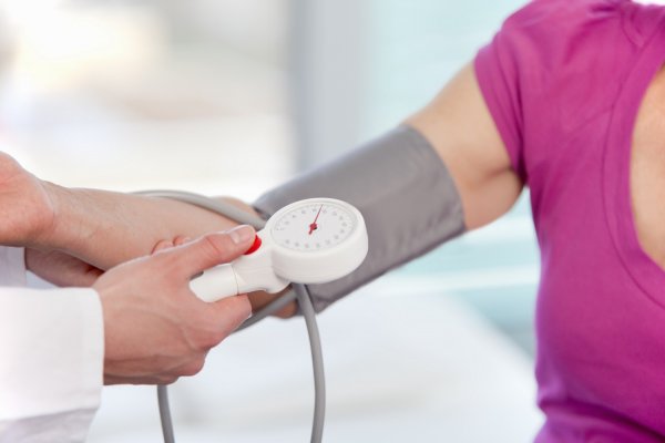 Hipertensión y menopausia: ¿qué relación tienen y cómo identificar los síntomas?