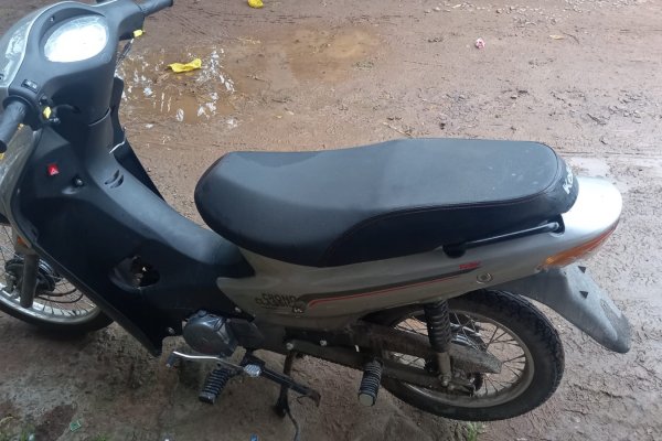 La Policía demoró  un joven y recuperó una motocicleta sustraída recientemente