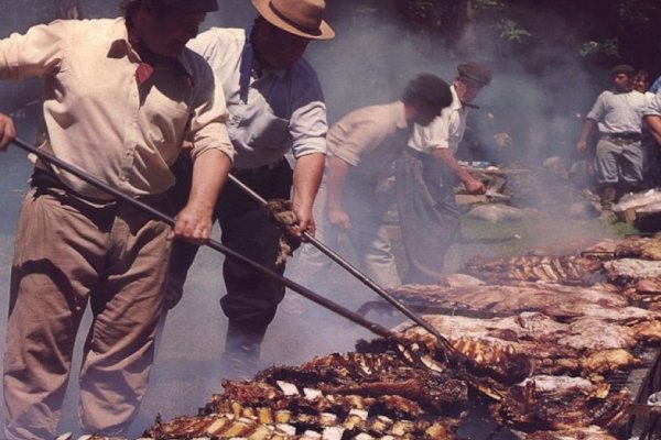 Buscan a un parrillero correntino para participar del Campeonato Federal del Asado