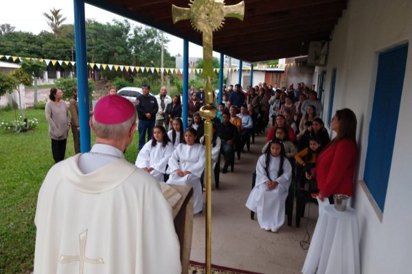 El Arzobispo bendijo la nueva capilla de Santa Catalina de Siena