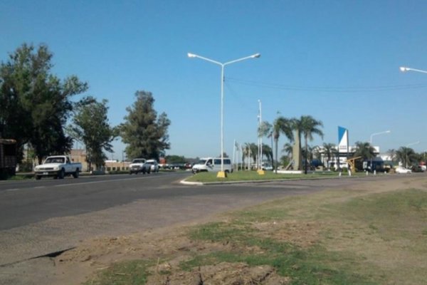 Piden un semáforo para la esquina de la avenida Libertad y Ruta 12