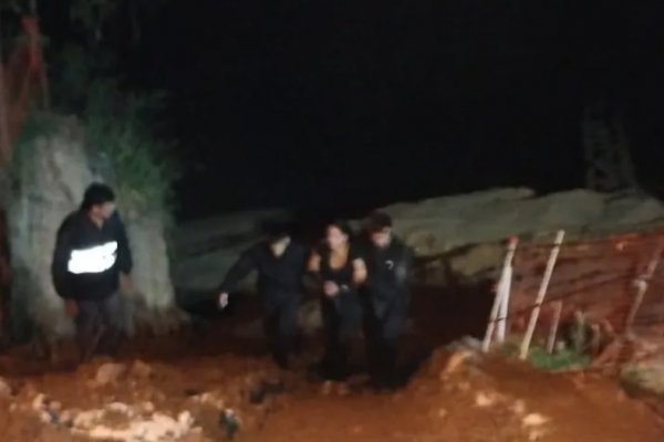 La Policía rescató a una mujer que habría ingresado a las aguas del Rio Paraná