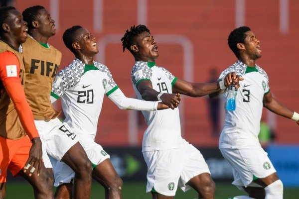 Acusan al capitán de Nigeria de haber falsificado datos para jugar el Mundial Sub 20