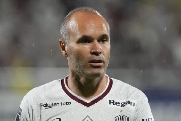 Andrés Iniesta recibió un llamado para ser refuerzo de Argentinos Juniors