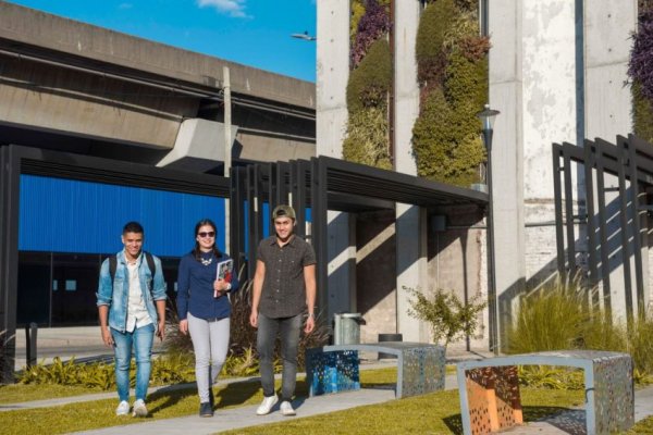 Estudiantes correntinos pueden anotarse en becas para universidades de todo el país