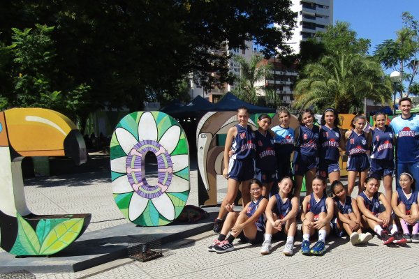 Las chicas de Corrientes concentran con la mente en el nacional