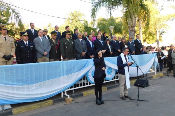 Monseñor Canecín evocó a Manuel Belgrano e instó a trabajar por el bien común