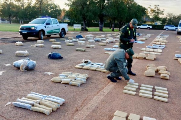 Oculta más de una tonelada de marihuana entre carga de hueso vacuno triturado