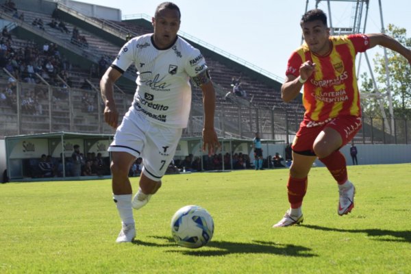 Hoy el Cuervo quiere levantar más vuelo en Corrientes ante Boca Unidos