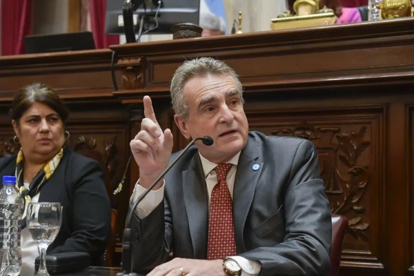 Agustín Rossi convocó a nueva reunión del Gabinete