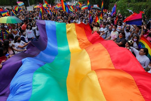 Día Internacional del Orgullo LGBTTIQ+