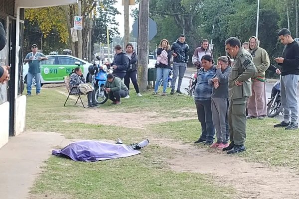 Un correntino se descompensó y murió en plena calle