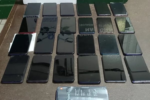 Virasoro: Detienen a un hombre que transportaba celulares pegados en su cuerpo