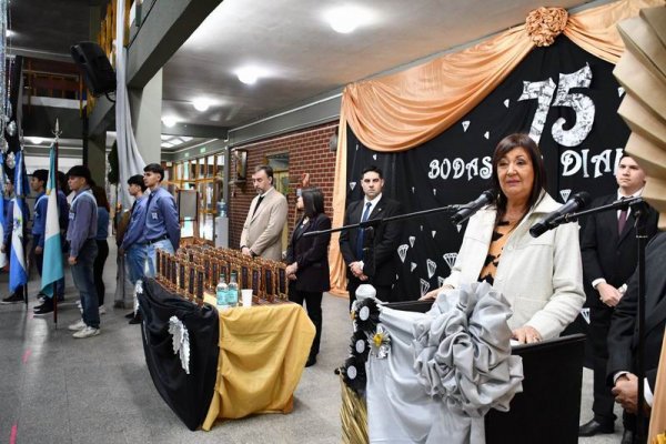 Con más de mil alumnos, la Escuela Técnica celebró 75 años de logros