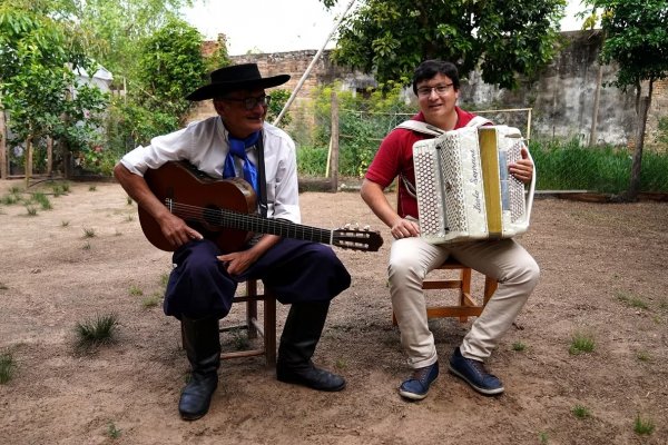 El guitarrista Nino Ramírez representará a Corrientes en los premios Martín Fierro