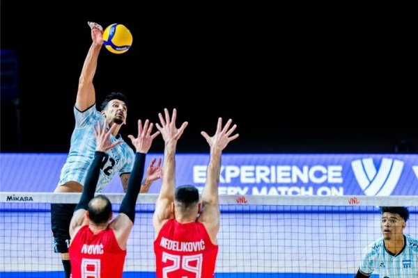 La Selección Argentina derrotó a Serbia en la VNL