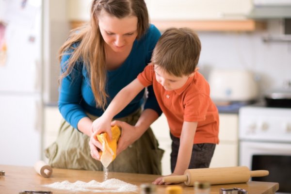 Cocina: 7 recetas para preparar con niñas y niños durante las vacaciones de invierno