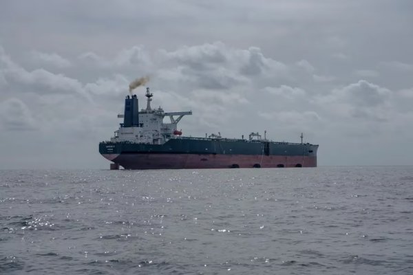 Estados Unidos apuntó contra Irán por tratar de interceptar dos petroleros en el estrecho de Ormuz