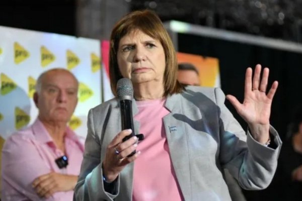 Patricia Bullrich convocó a una conferencia de prensa para hoy a las 12